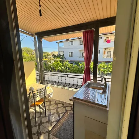 Nona House Durrës