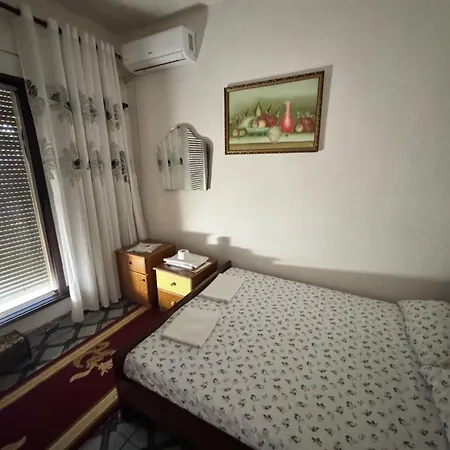 Nona House